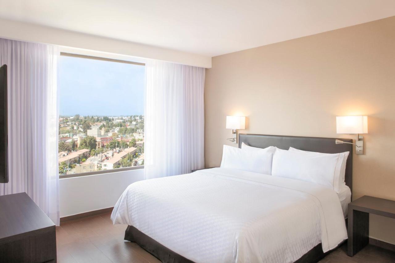 Fiesta Inn Express Puebla Explanada Exterior photo
